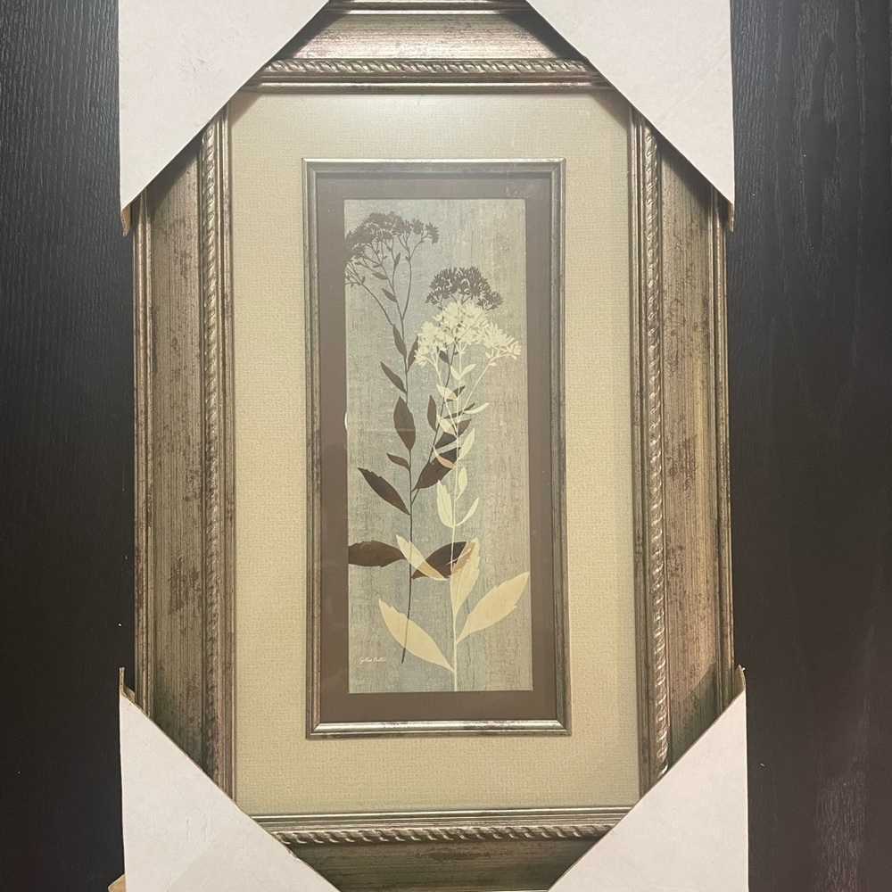 Brand New With Tag Framed Artwork Home Art Floral Design Green 11”Wx17”L